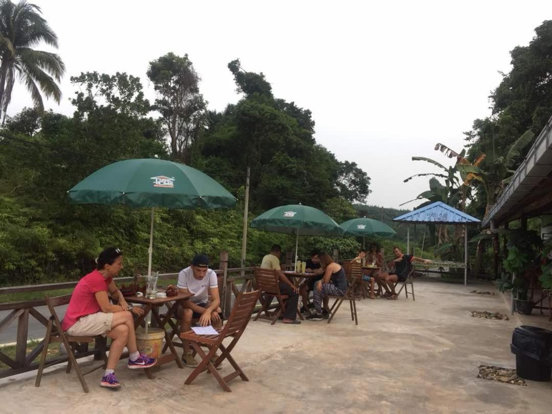 Dtahan Motel Taman Negara Kuala Tahan Luaran gambar