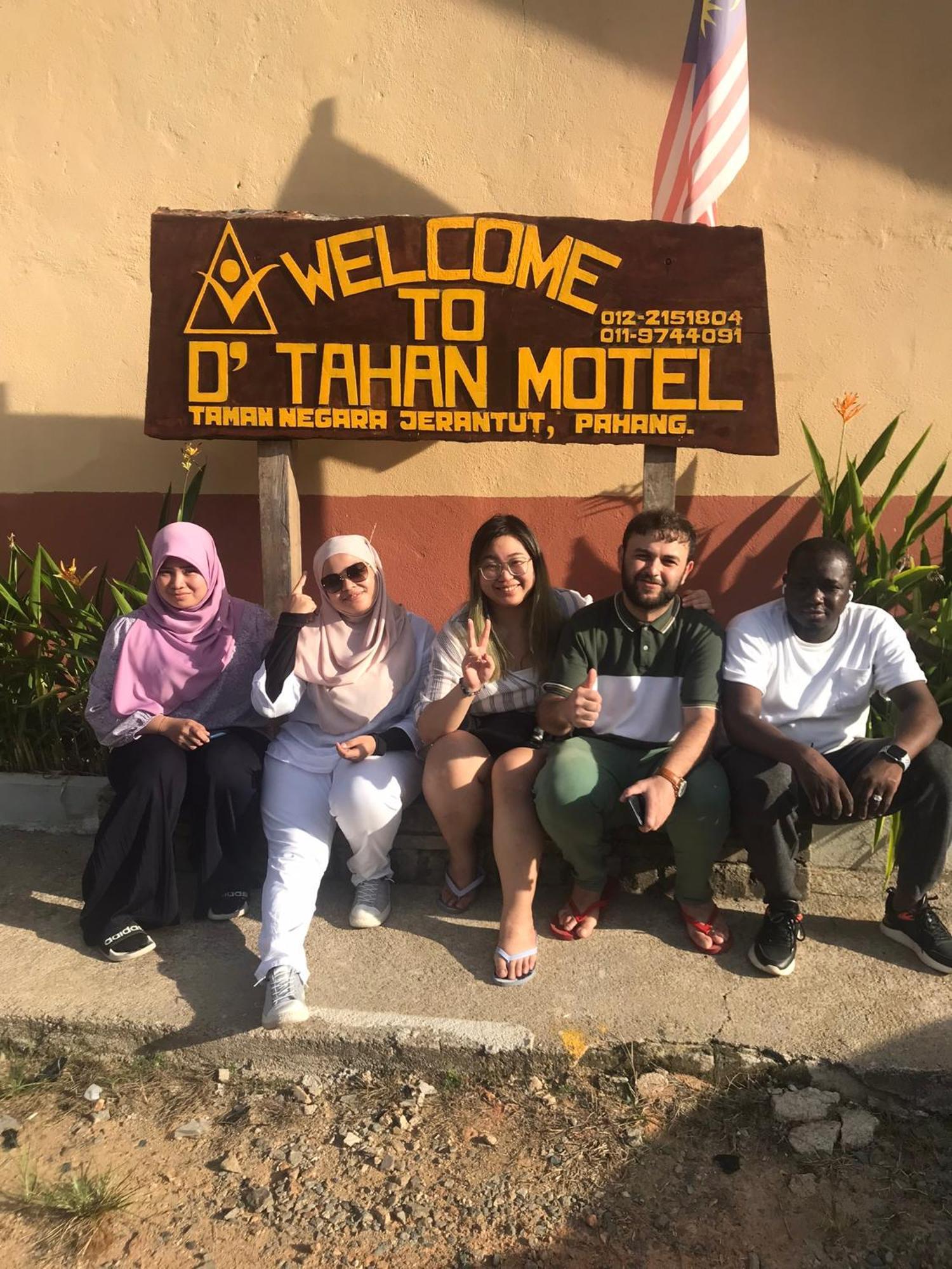 Dtahan Motel Taman Negara Kuala Tahan Luaran gambar