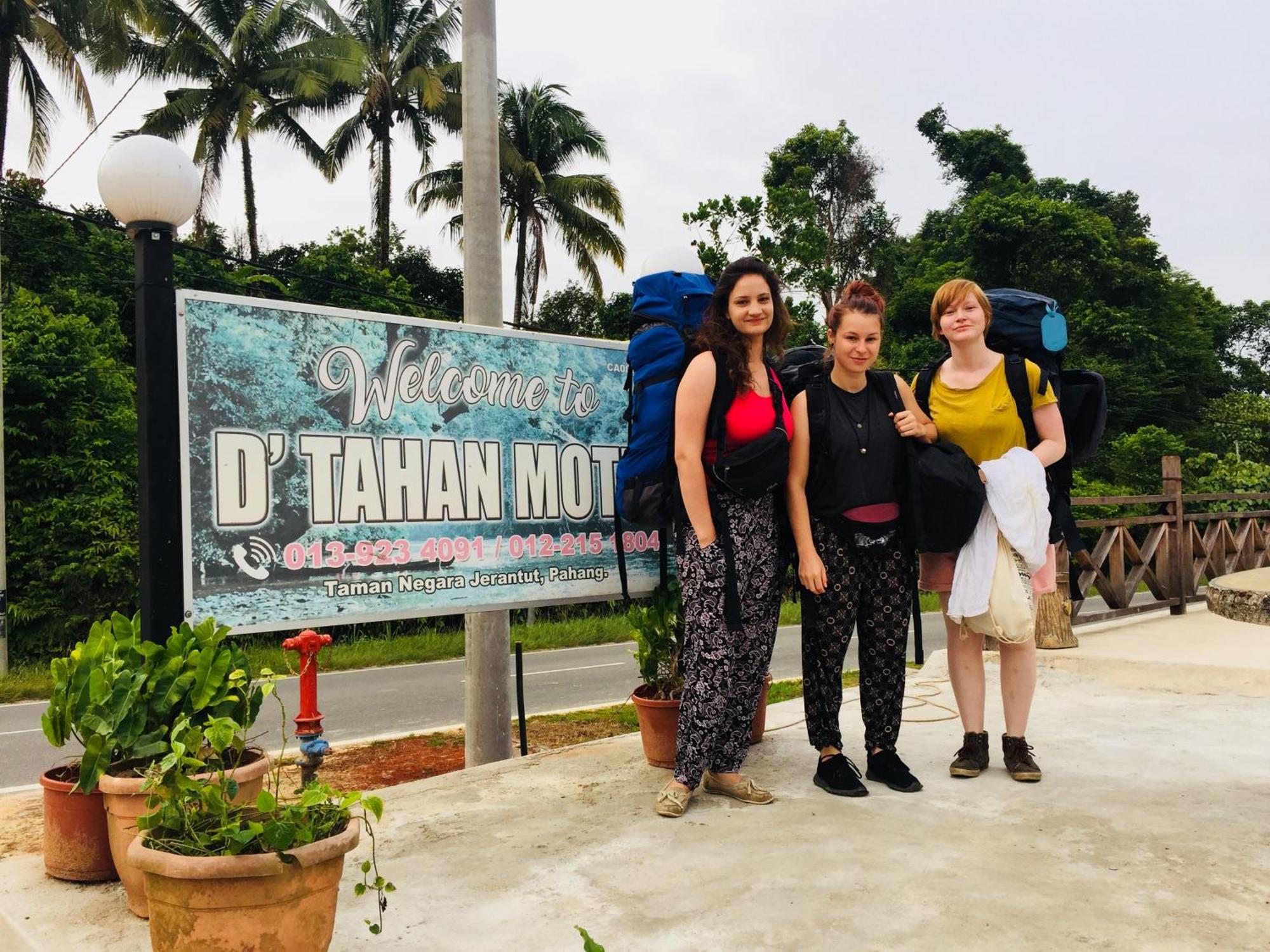 Dtahan Motel Taman Negara Kuala Tahan Luaran gambar