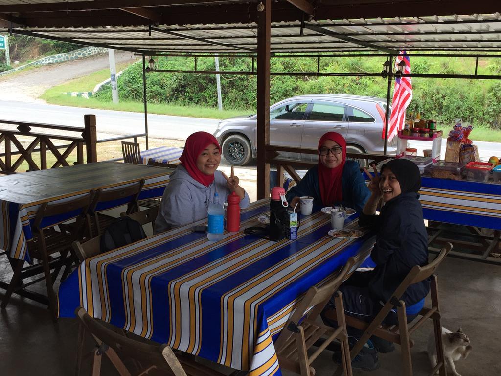 Dtahan Motel Taman Negara Kuala Tahan Luaran gambar